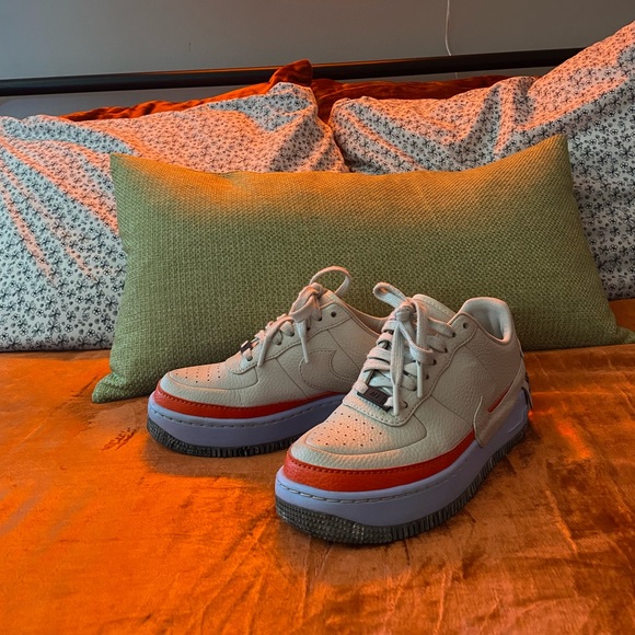 Nike AF1 - Picture 2 of 5